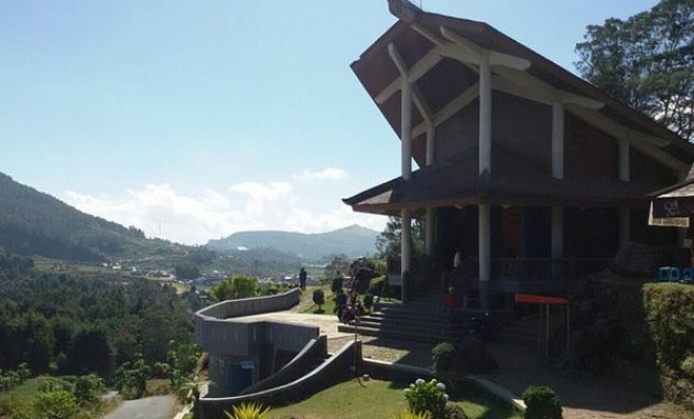 Daftar Destinasi Wisata Mempesona Paket Open Trip Dieng